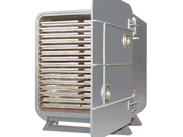 VACUUM DRYER